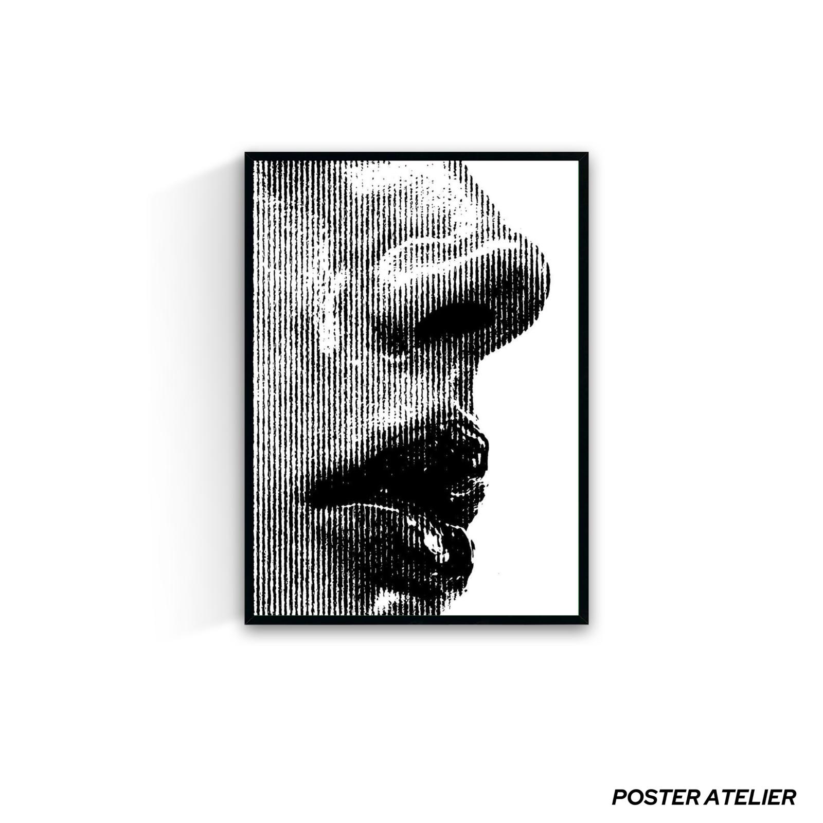 WOMAN ART